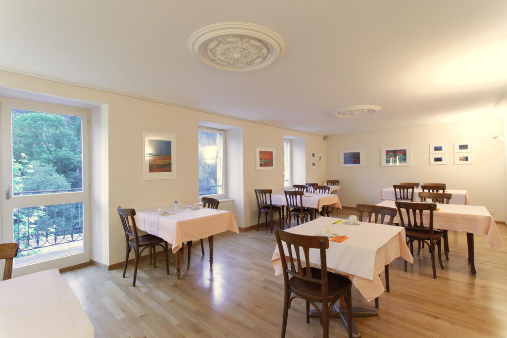 Hotel Restaurant Le Gietroz Le Châble エクステリア 写真