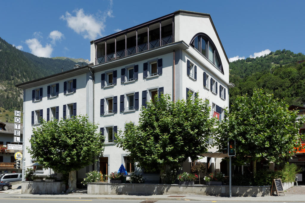 Hotel Restaurant Le Gietroz Le Châble エクステリア 写真