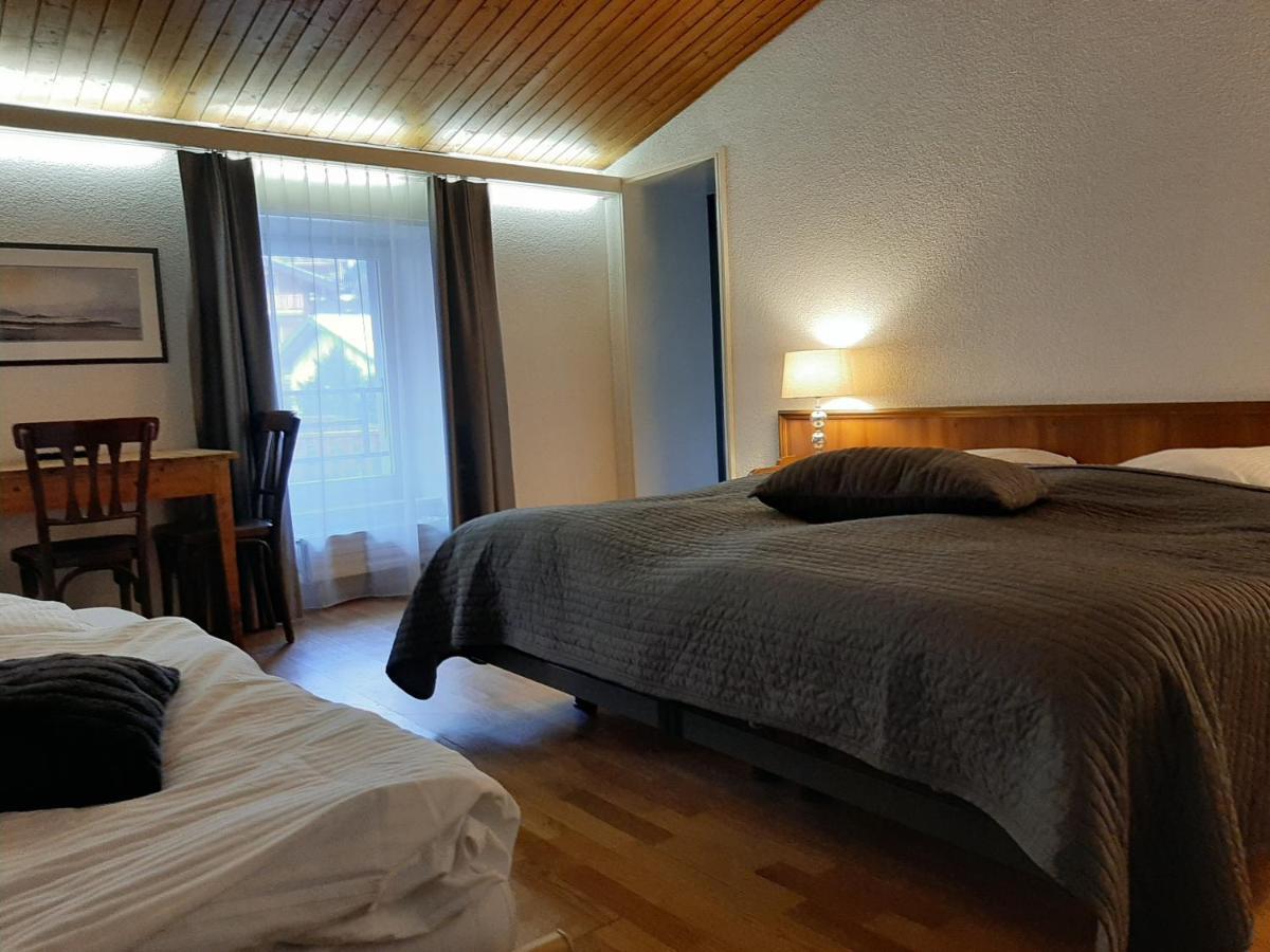 Hotel Restaurant Le Gietroz Le Châble エクステリア 写真